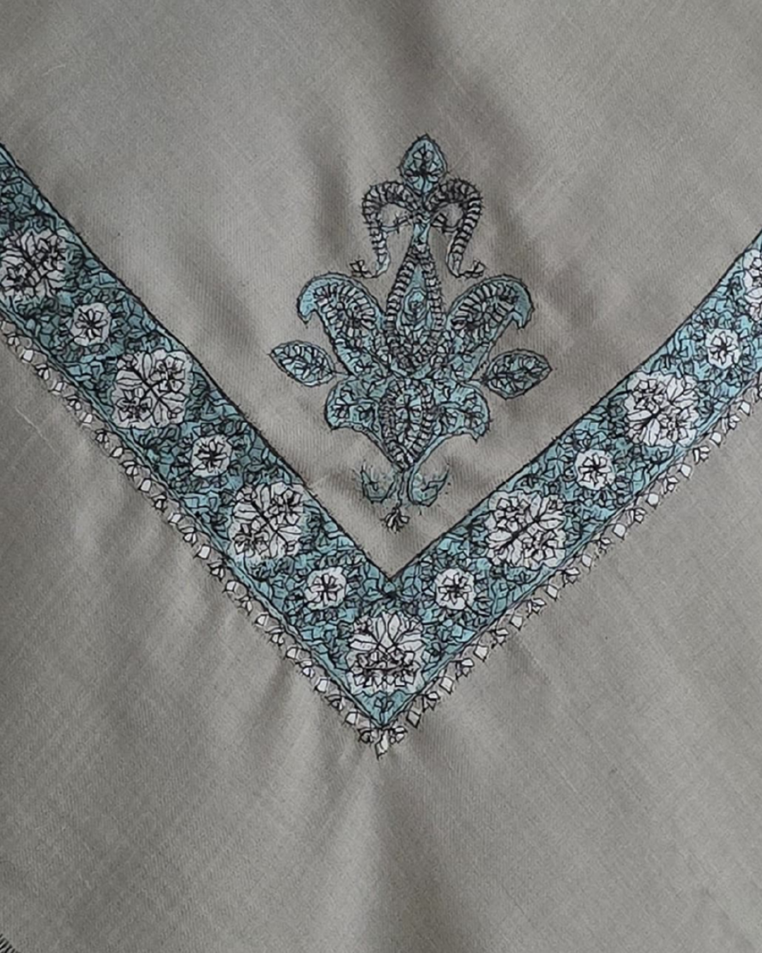 Pale Green | Turquoise Embroidery