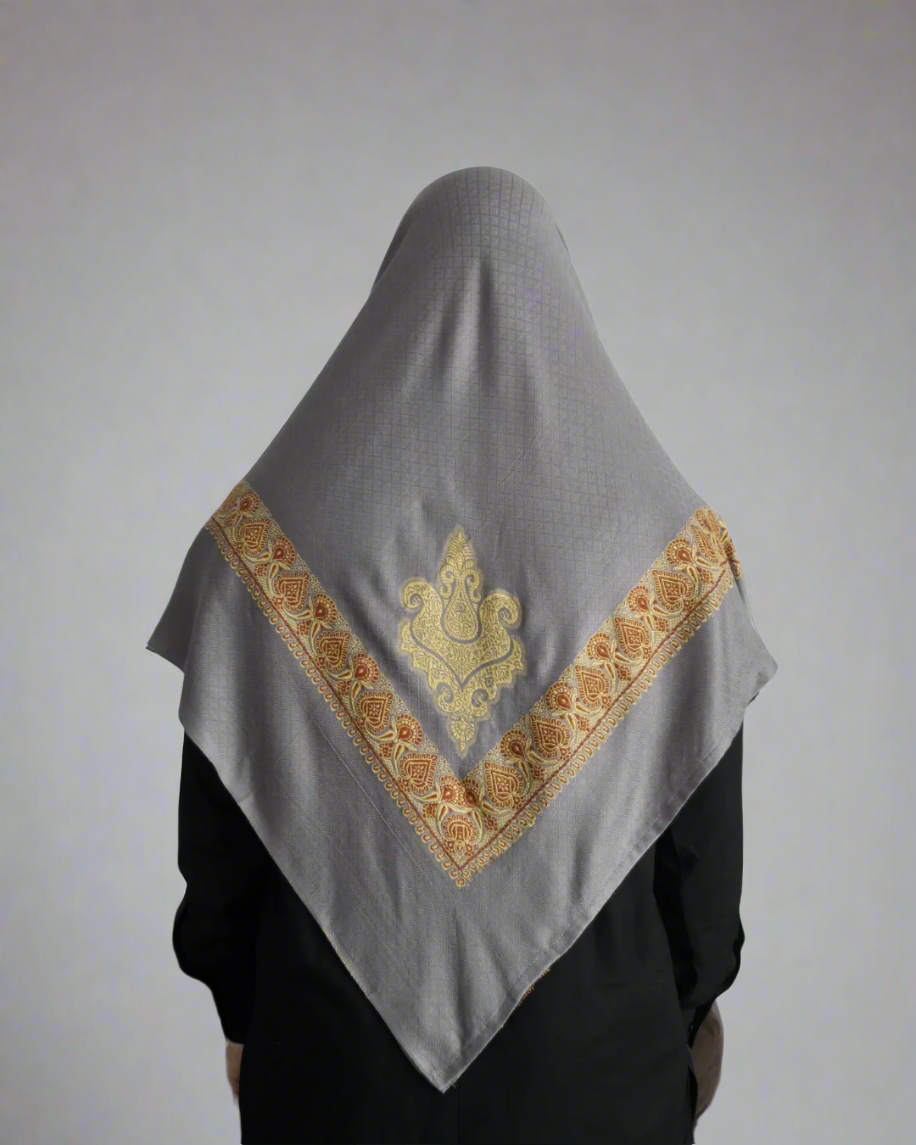 Grey and Gold Yemeni Shemagh