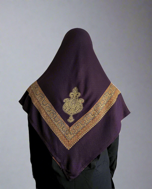 Arabian Garnet | Burgundy
