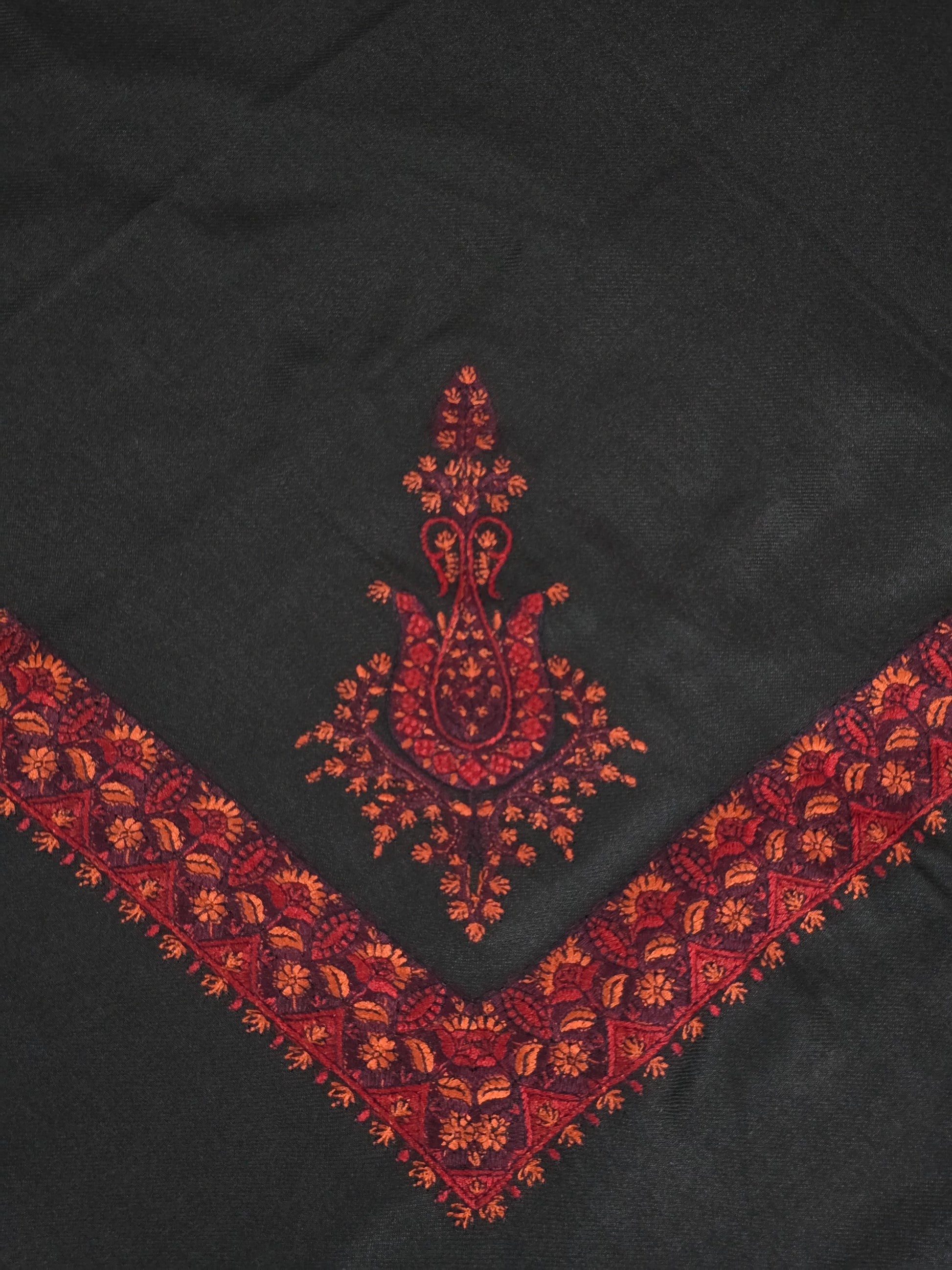 Onyx | Black Yemeni Shemagh – Red Embroidery